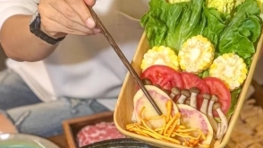 火锅自助烧烤类